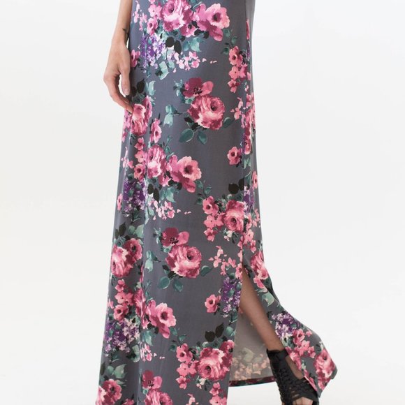 Maxi Skirt Side Slit - Gray Floral Agnes & Dora - Picture 2 of 2